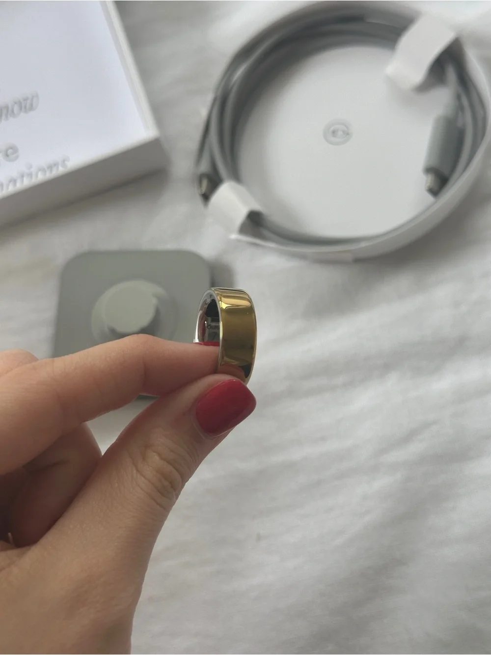 Oura opened box